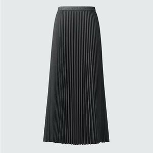 Uniqlo C Black Pleated Maxi Skirt